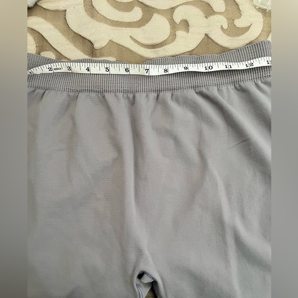 💥REDUCED💥FITATTI compression leggings for workouts size M/L Curvy fit. - Picture 7 of 7